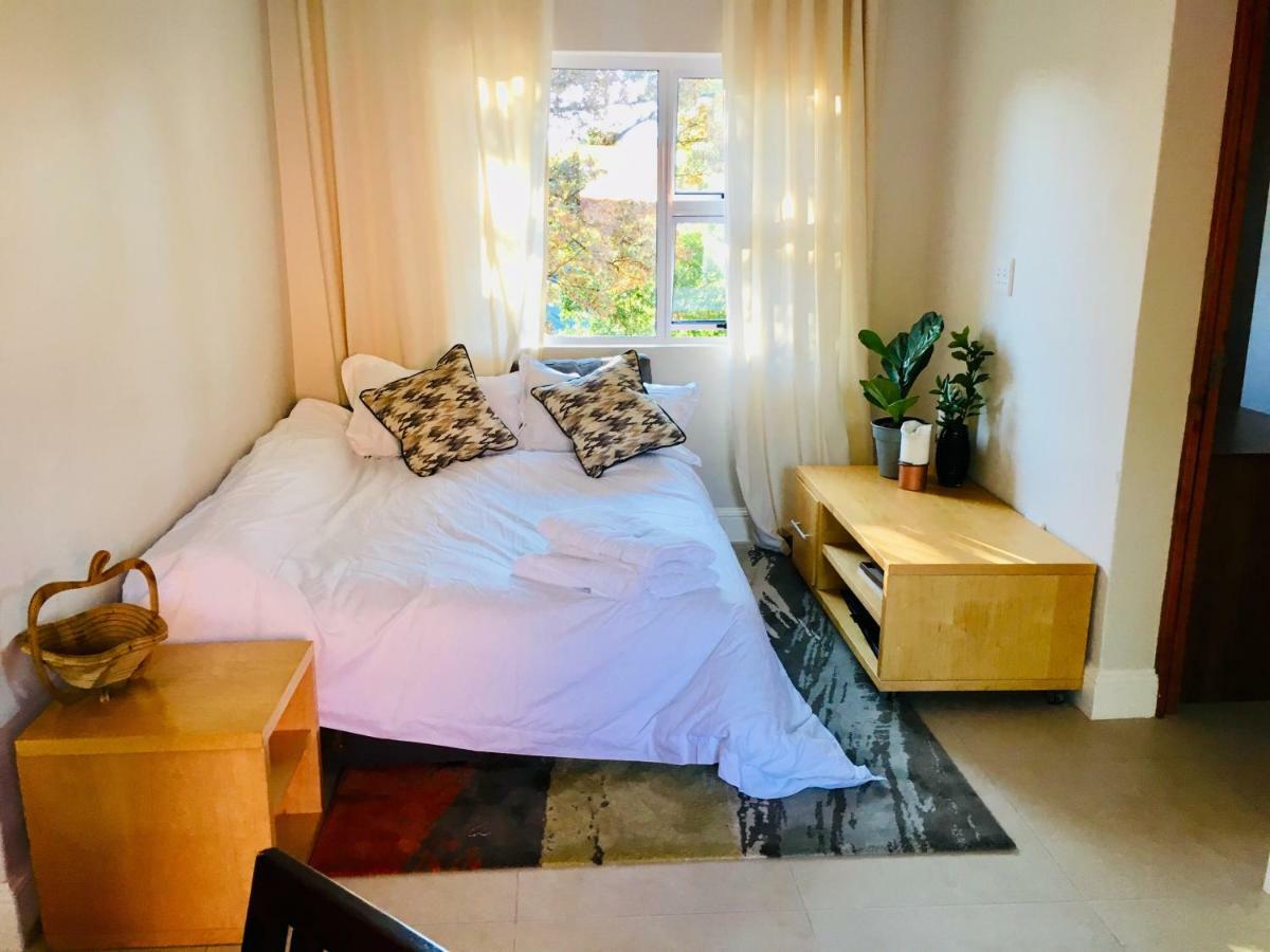 Kilkenny Cottages 2 Bedroom Unit Johannesburg Dış mekan fotoğraf
